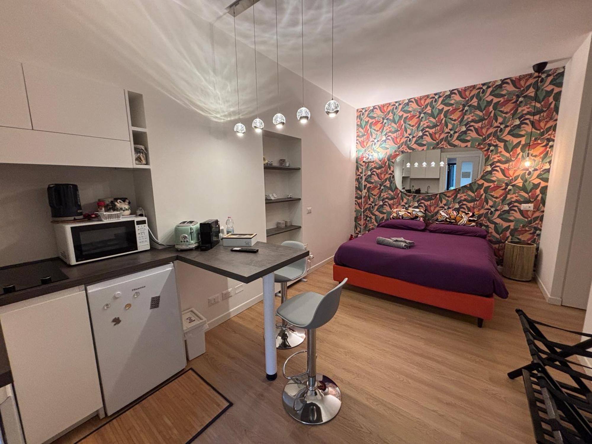 La Vecchia Milano-Les Nubles Vannucci - Il Ballatoio E Il Cortile Esterno foto